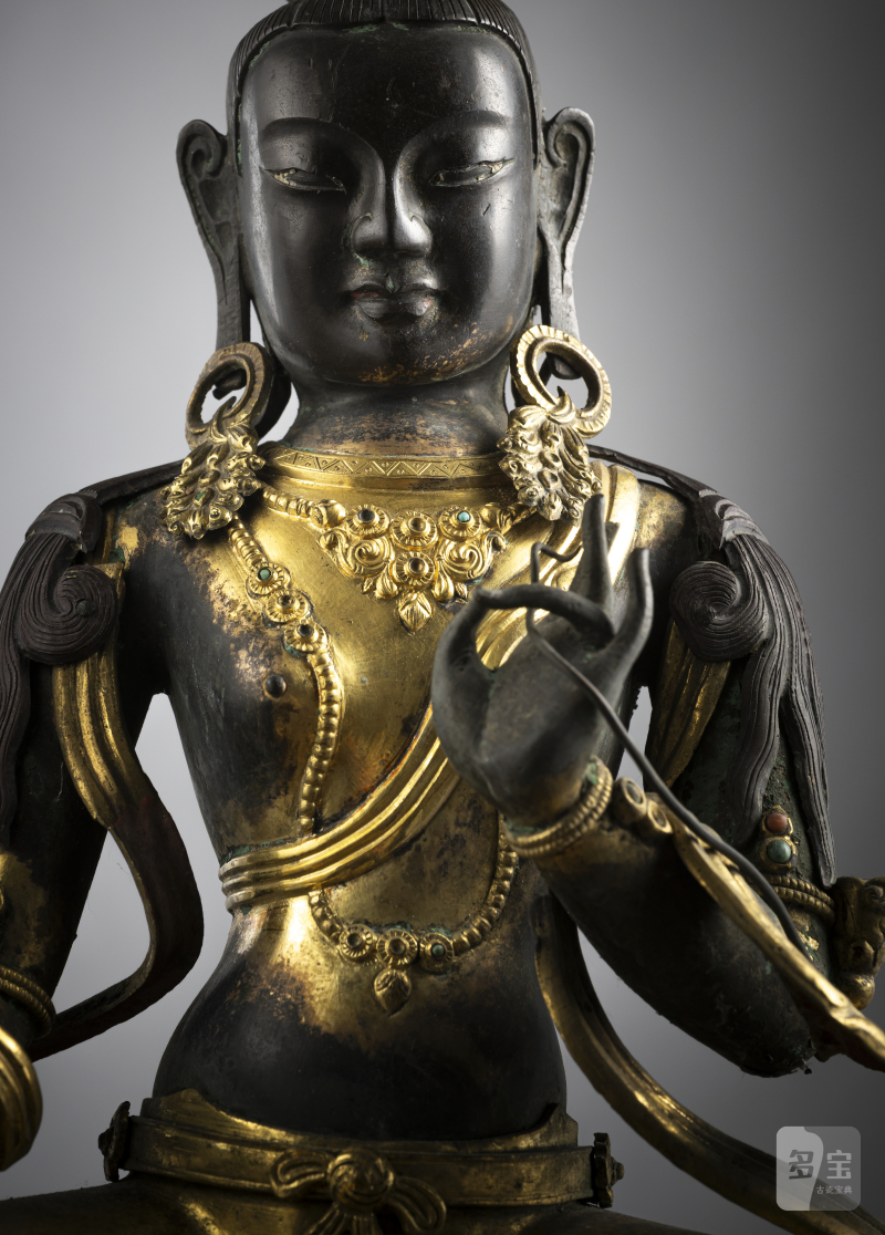 A PARCEL-GILT EMBOSSED COPPER FIGURE OF SYAMATARA - 图3